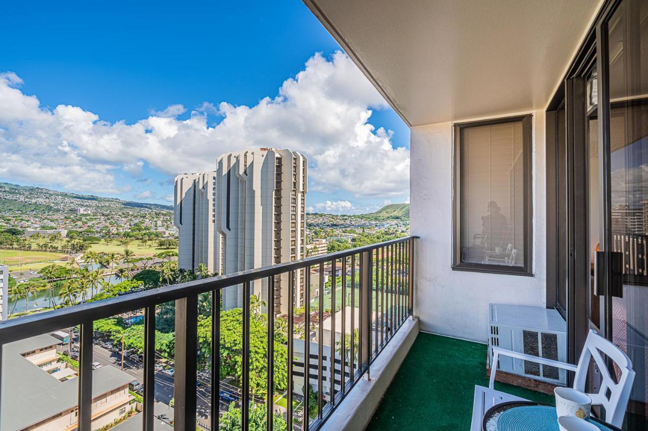 Free Parking, Pool, Sauna, Spa, Wifi, Bbq, Ac - Waikiki Banyan Honolulu Zewnętrze zdjęcie