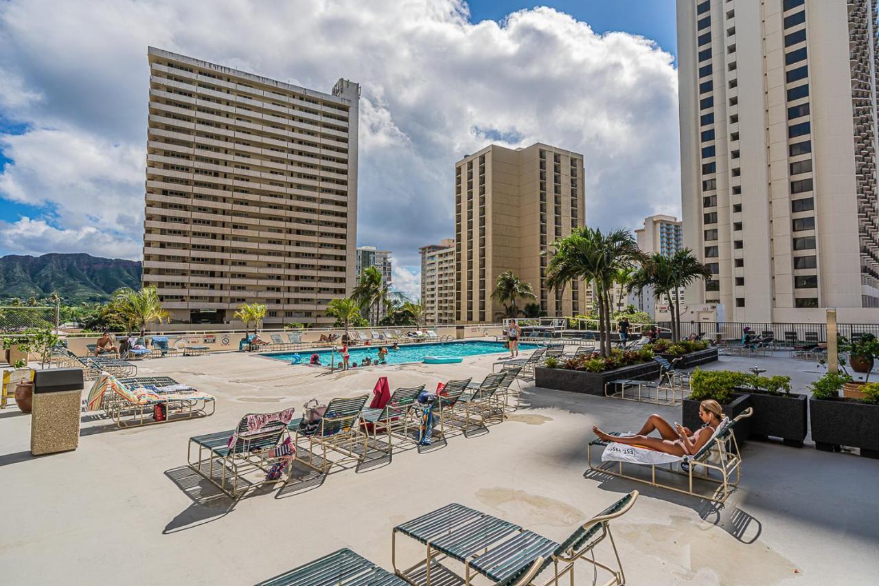 Free Parking, Pool, Sauna, Spa, Wifi, Bbq, Ac - Waikiki Banyan Honolulu Zewnętrze zdjęcie
