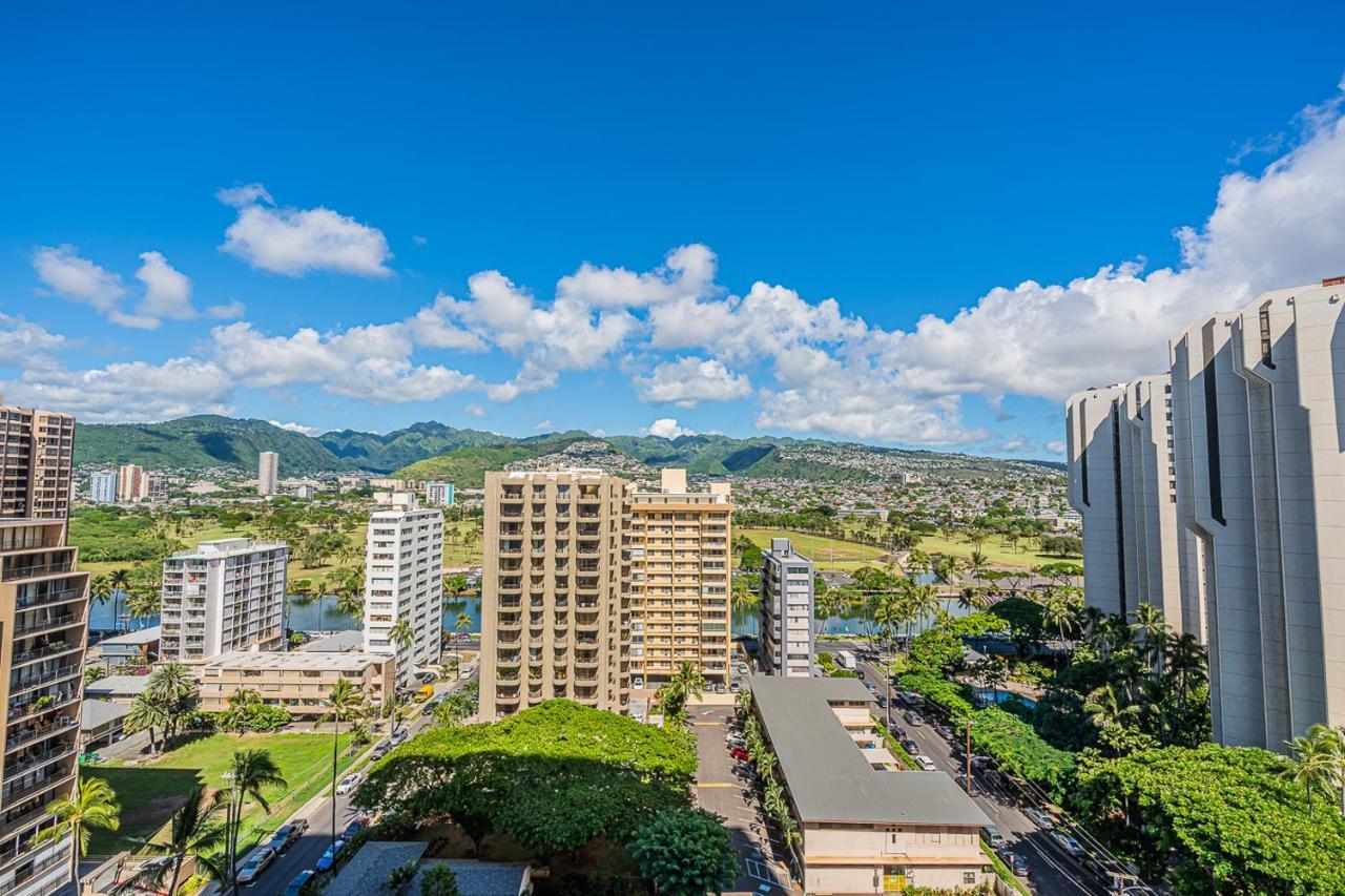 Free Parking, Pool, Sauna, Spa, Wifi, Bbq, Ac - Waikiki Banyan Honolulu Zewnętrze zdjęcie