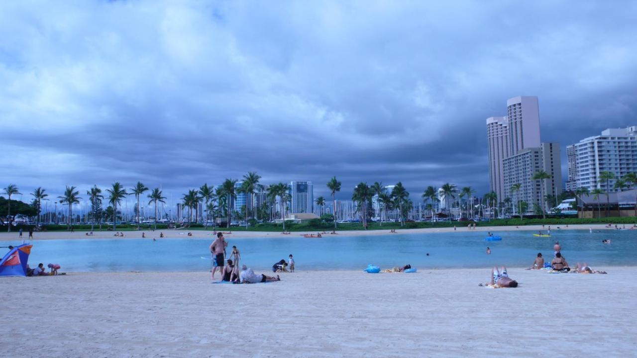 Free Parking, Pool, Sauna, Spa, Wifi, Bbq, Ac - Waikiki Banyan Honolulu Zewnętrze zdjęcie